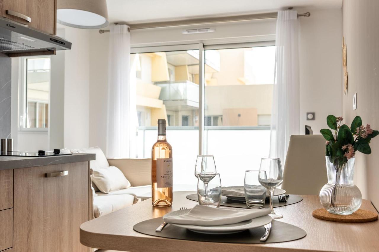 Ovelia Montpellier - Les Balcons De Montcalm Apartment Екстериор снимка